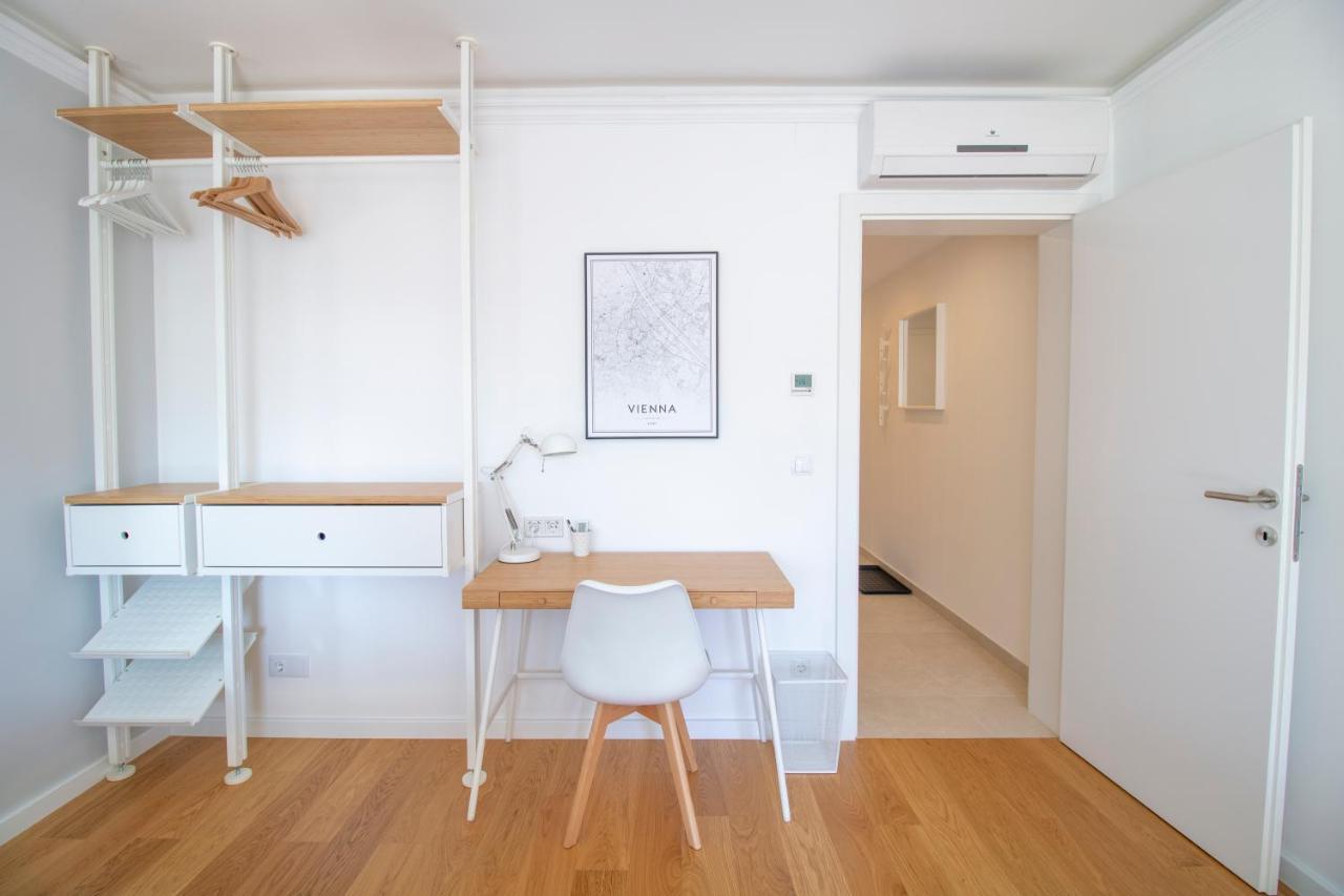 Boutique Sky City Apt. With Balcony / Top Spot Vienna Exterior photo